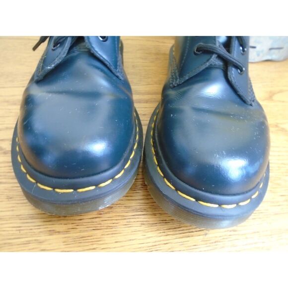 Dr Marten's Doc Marten's 1460 combat boots size 8 Womens size 7 Mens - Picture 7 of 7